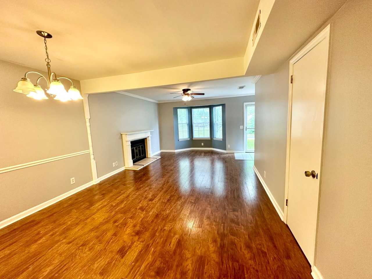 7806 Sawyer Brown Rd - Photo 4 of 25
