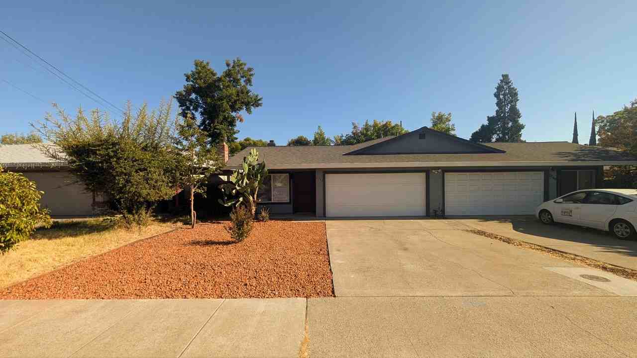 2742 Edison Ave - Photo 3 of 26