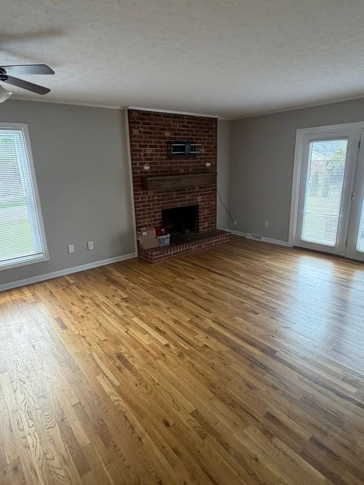 217 Scott Ln - Photo 6 of 12