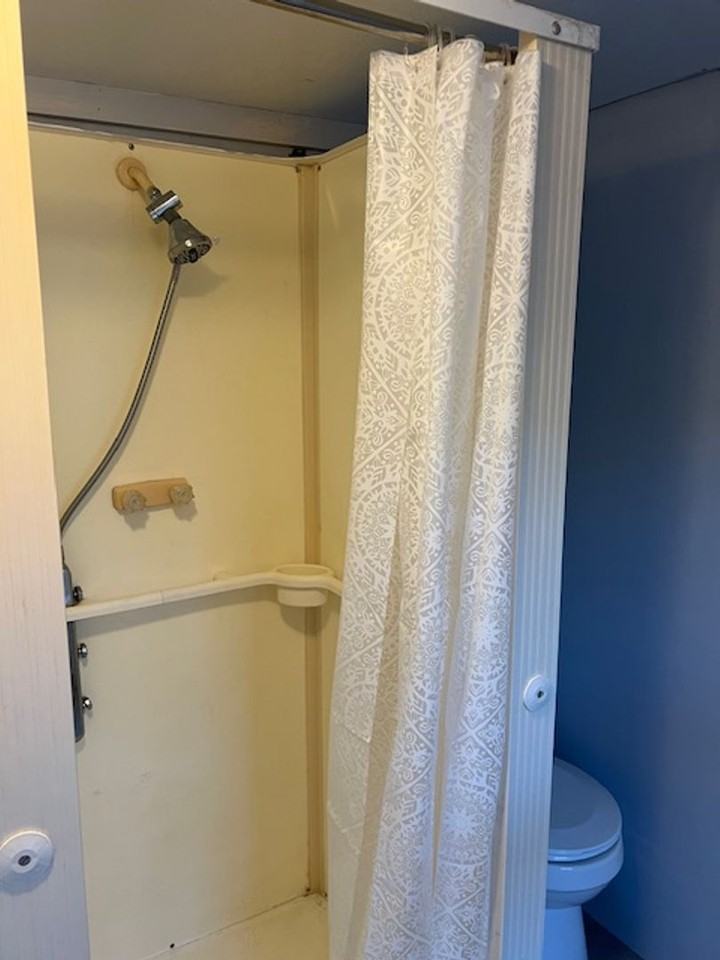 3006 Collierstown Rd - Photo 3 of 10