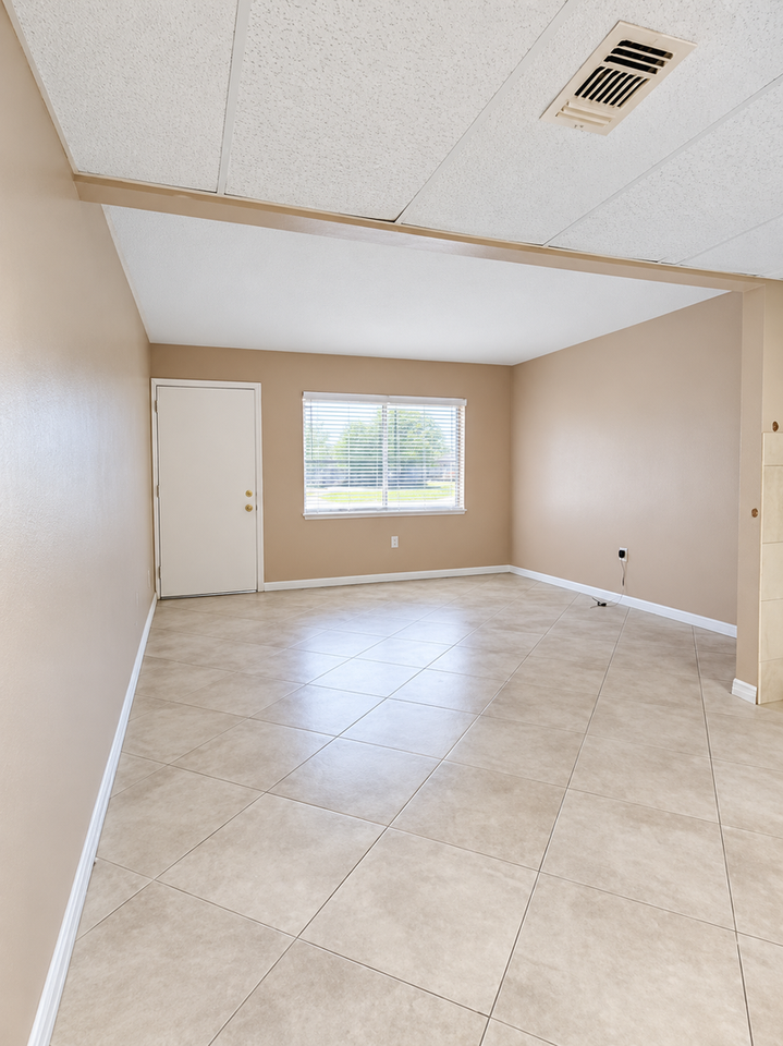 2500 Harn Blvd #F26 - Photo 3 of 14