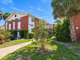 featured image of 3100 36th St N #7