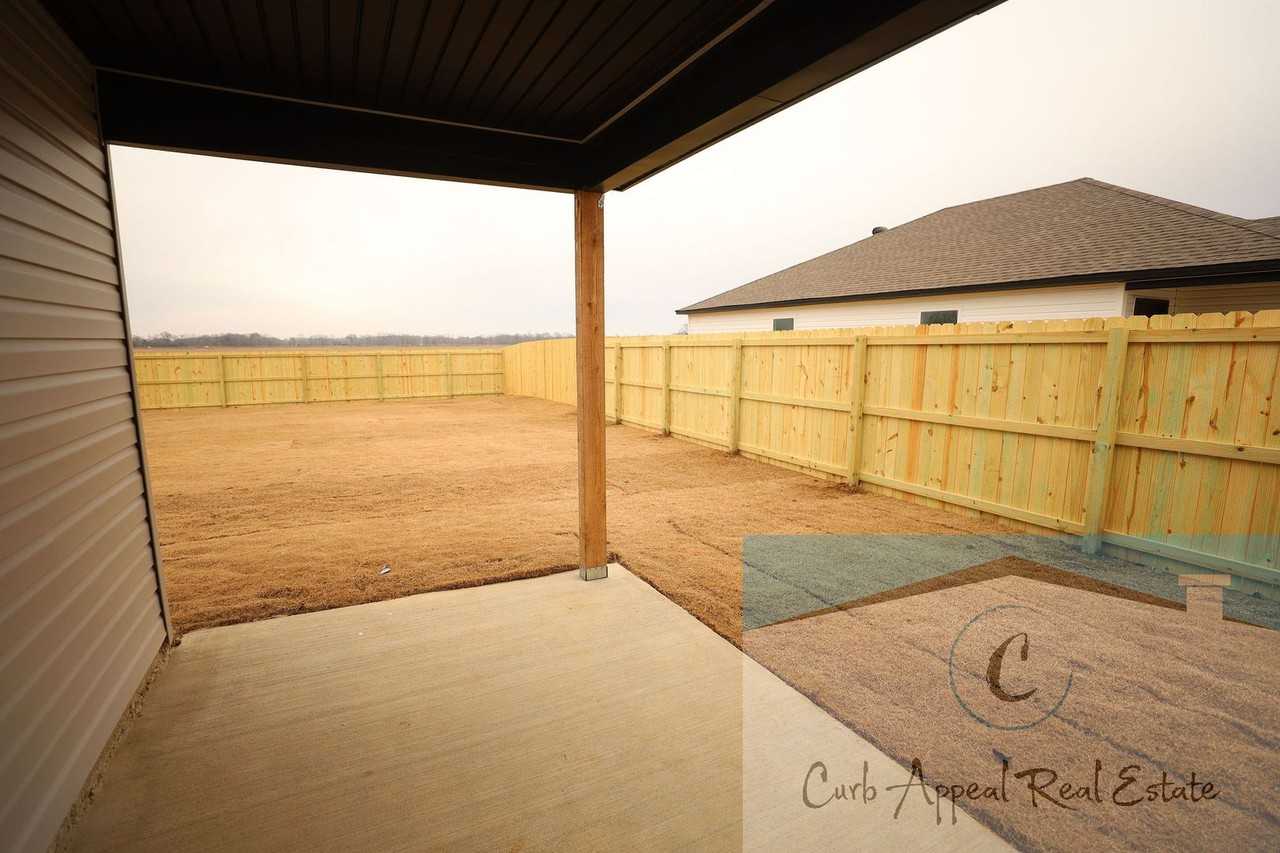4704 Copley Dr - Photo 2 of 15