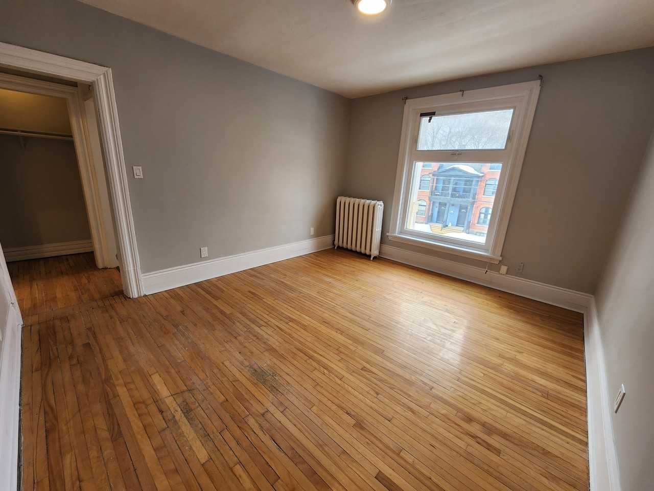 72 Fifth Avenue - Photo 5 of 50