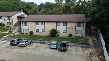 featured image of 405 Clayton Dr