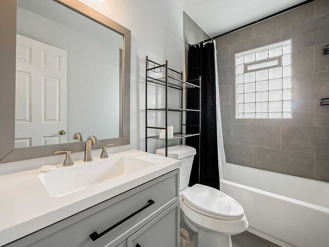 127 Auburn St - Photo 5 of 39