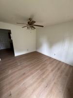 featured image of 114 Oak St