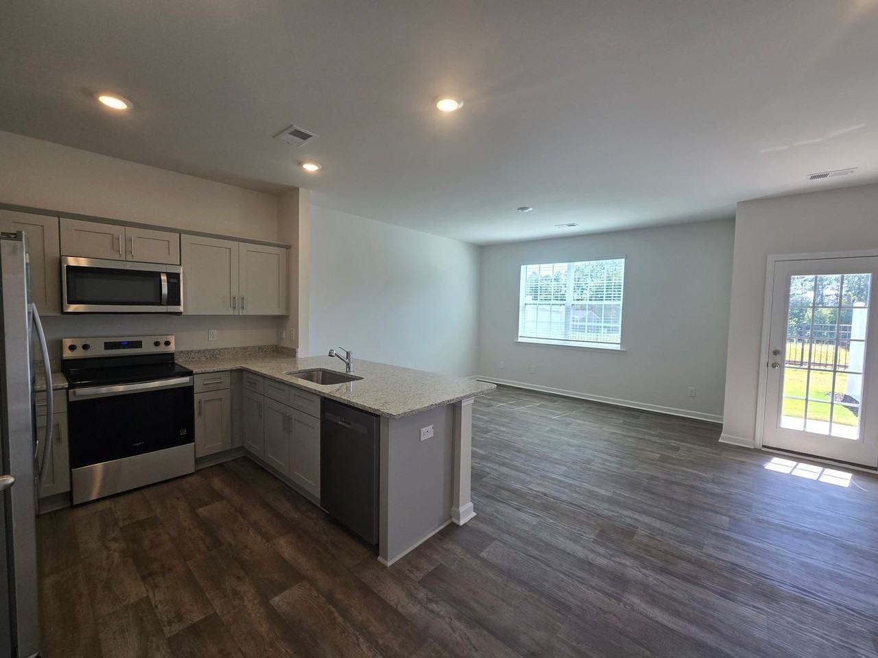 1202 Broholmer Ln - Photo 2 of 22