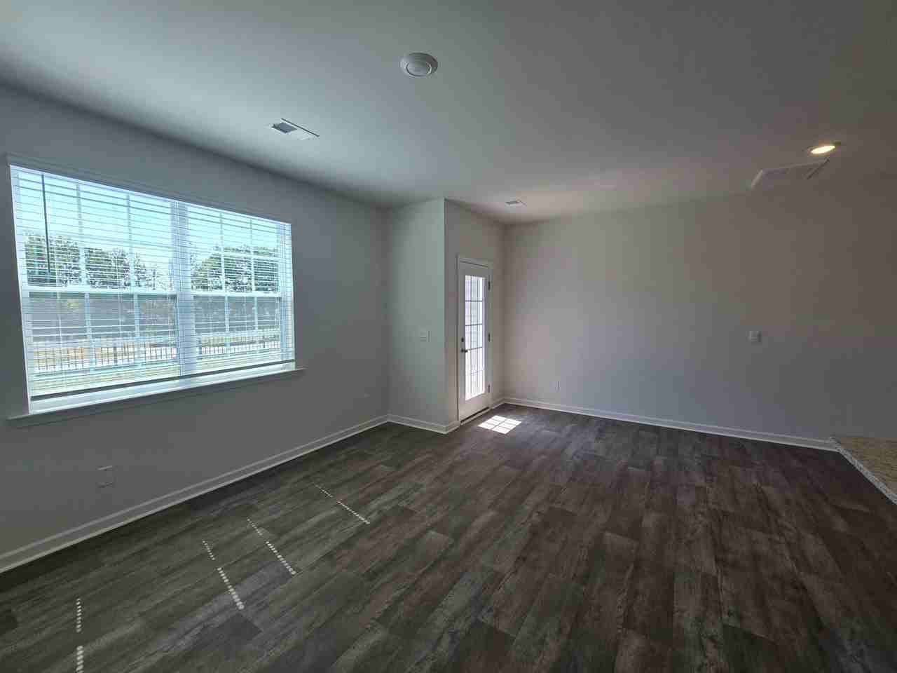 1202 Broholmer Ln - Photo 7 of 22