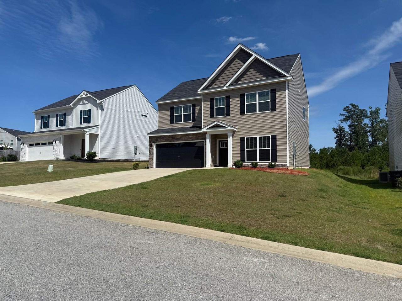 4041 Cottingham Way - Photo 3 of 19