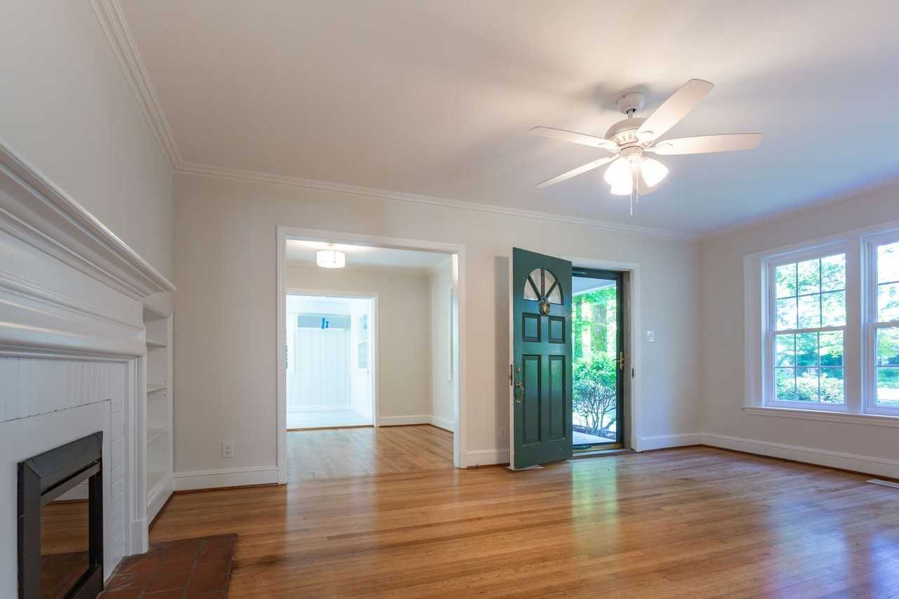 3408 Kirby Dr - Photo 6 of 36