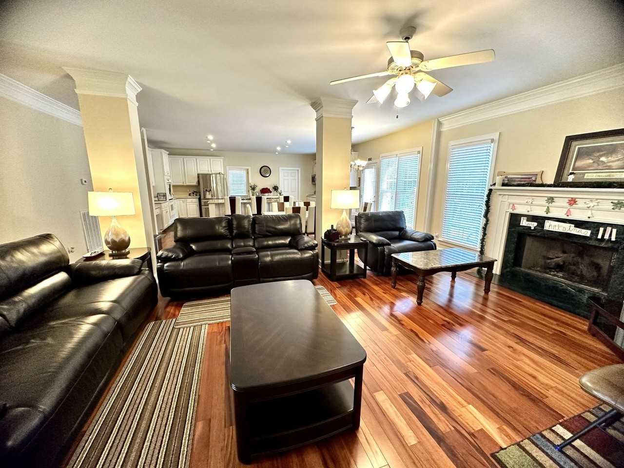 613 613 Dark Horse Pkwy. - Photo 7 of 27
