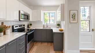 2255 Saint-Mathieu - Photo 1 of 1