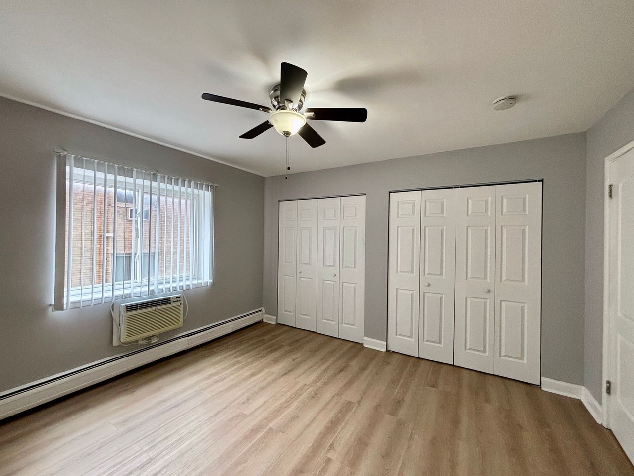 520 Rentals - Photo 6 of 50