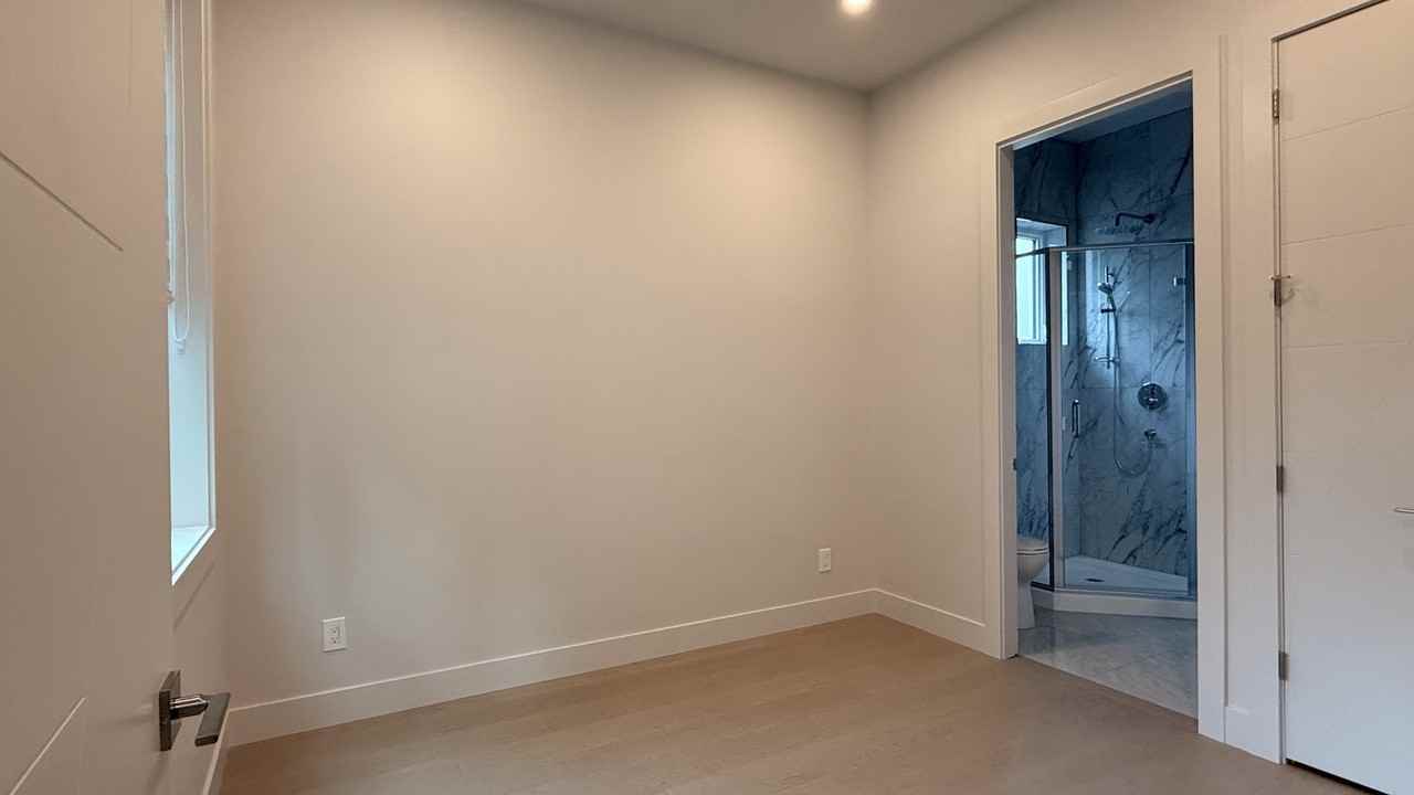 3015 East 19th Avenue - Photo 6 of 15