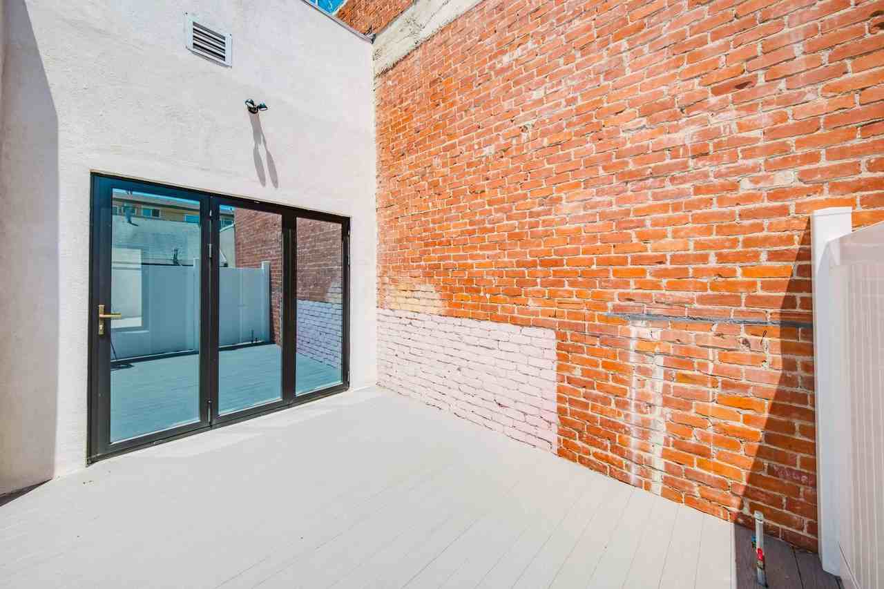 MC 7764 Santa Monica Properties, LLC - Photo 7 of 16
