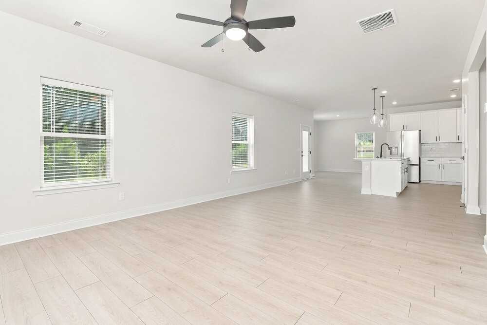 268 Cantrell Dr - Photo 6 of 17