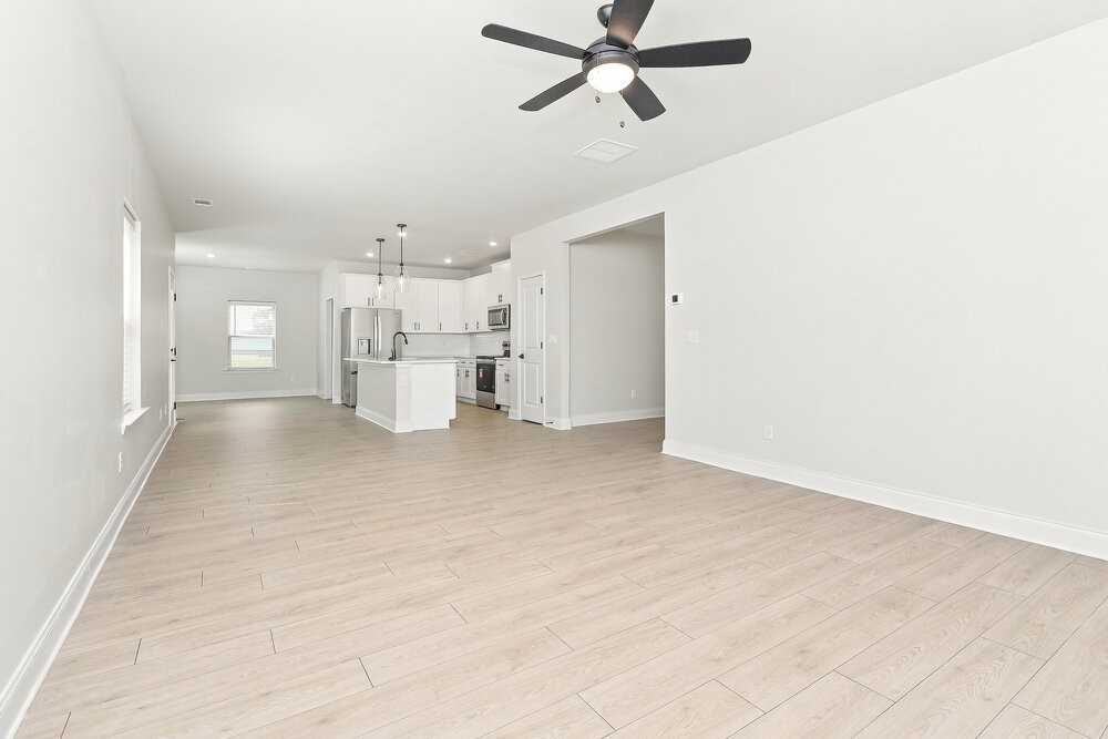 268 Cantrell Dr - Photo 7 of 17