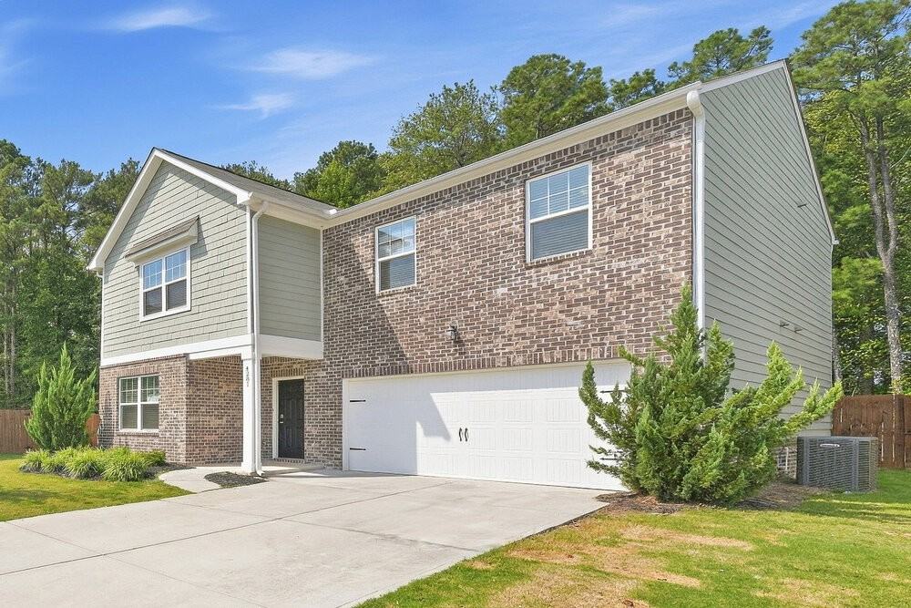 4281 Kendrick Cir - Photo 4 of 17