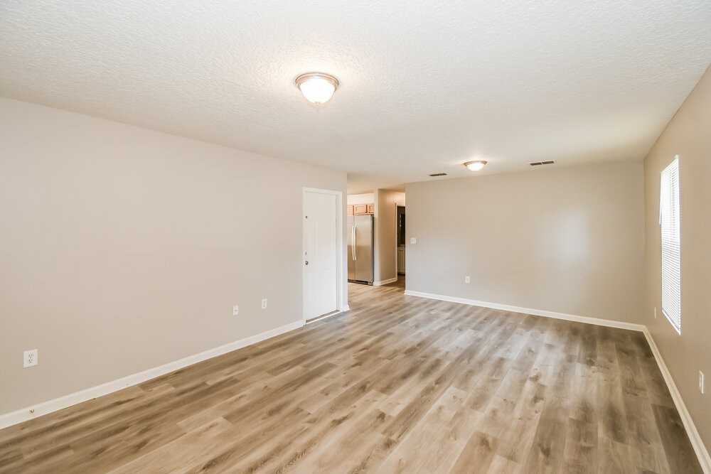 8720 Hare Ave - Photo 4 of 16