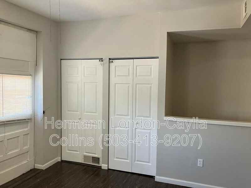 3856 Folsom Ave #2F - Photo 4 of 14
