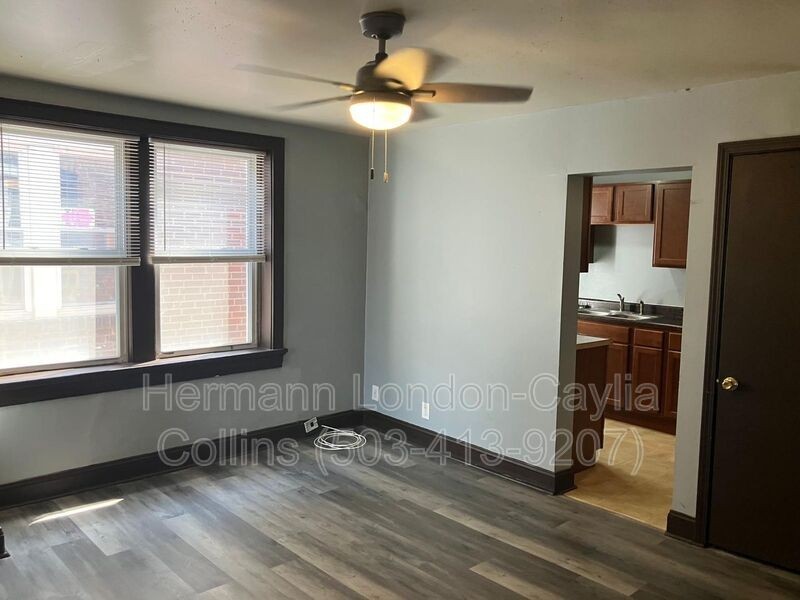 2641 Minnesota Ave #2S - Photo 3 of 9