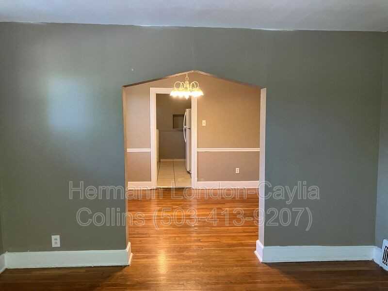 4618 June Ave - Photo 4 of 33