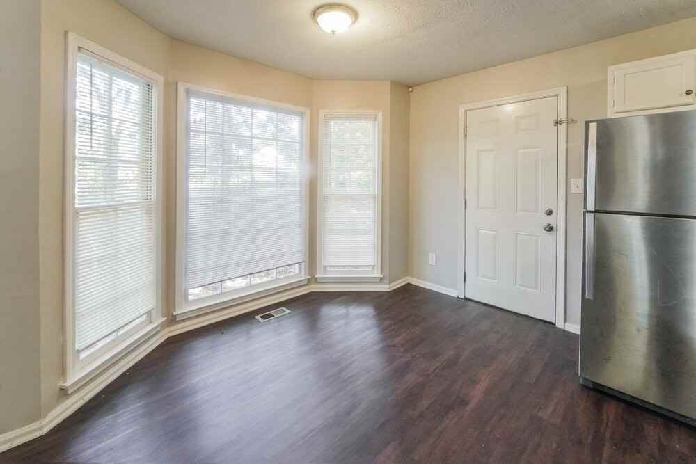 286 Sweetwater Cir - Photo 7 of 17