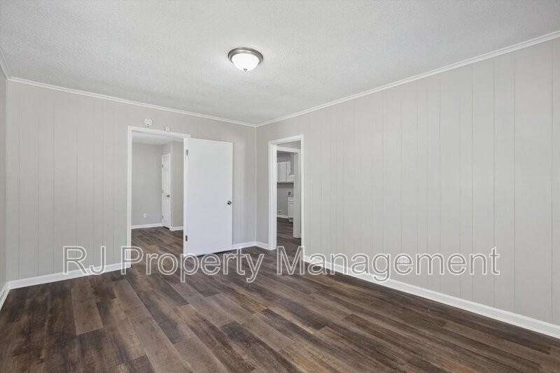 535 Gilleas Rd - Photo 6 of 23