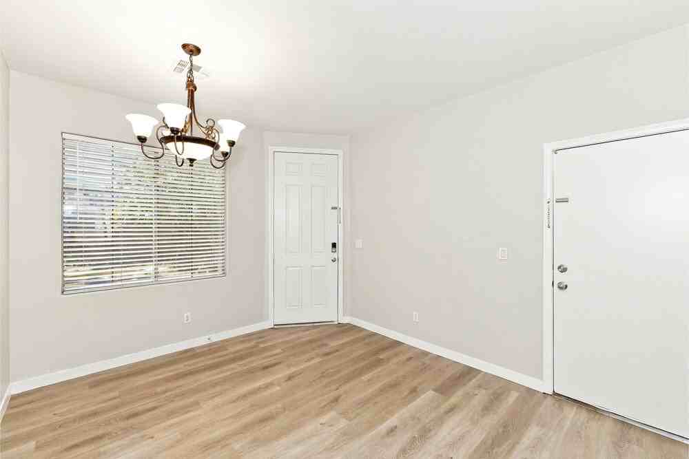 267 Red Eucalyptus Dr - Photo 4 of 17