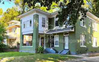 1756 Lawrence Ave #B - Photo 1 of 1
