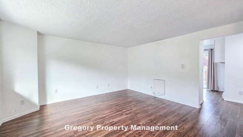 5830 East Dr #A - Photo 5 of 20