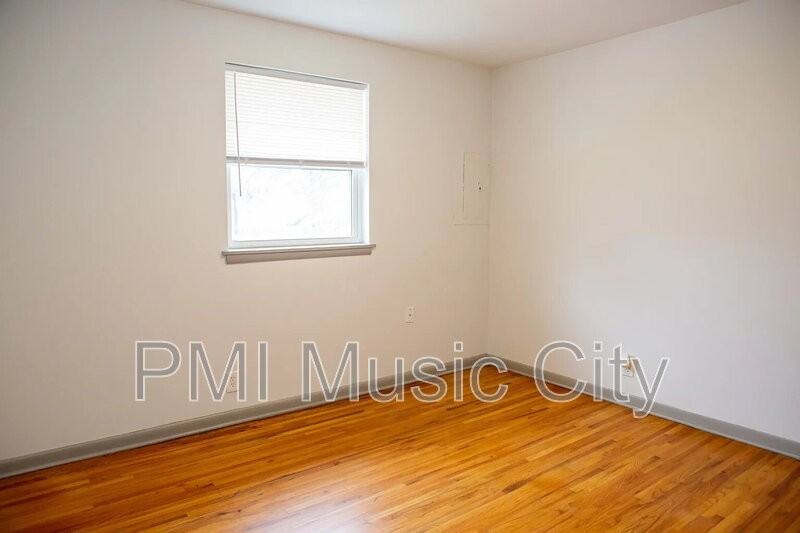 501A Fedders Dr - Photo 7 of 10