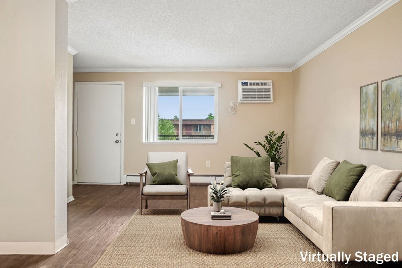 Knollwood and Tanglewood Apartments - Photo 4 of 30