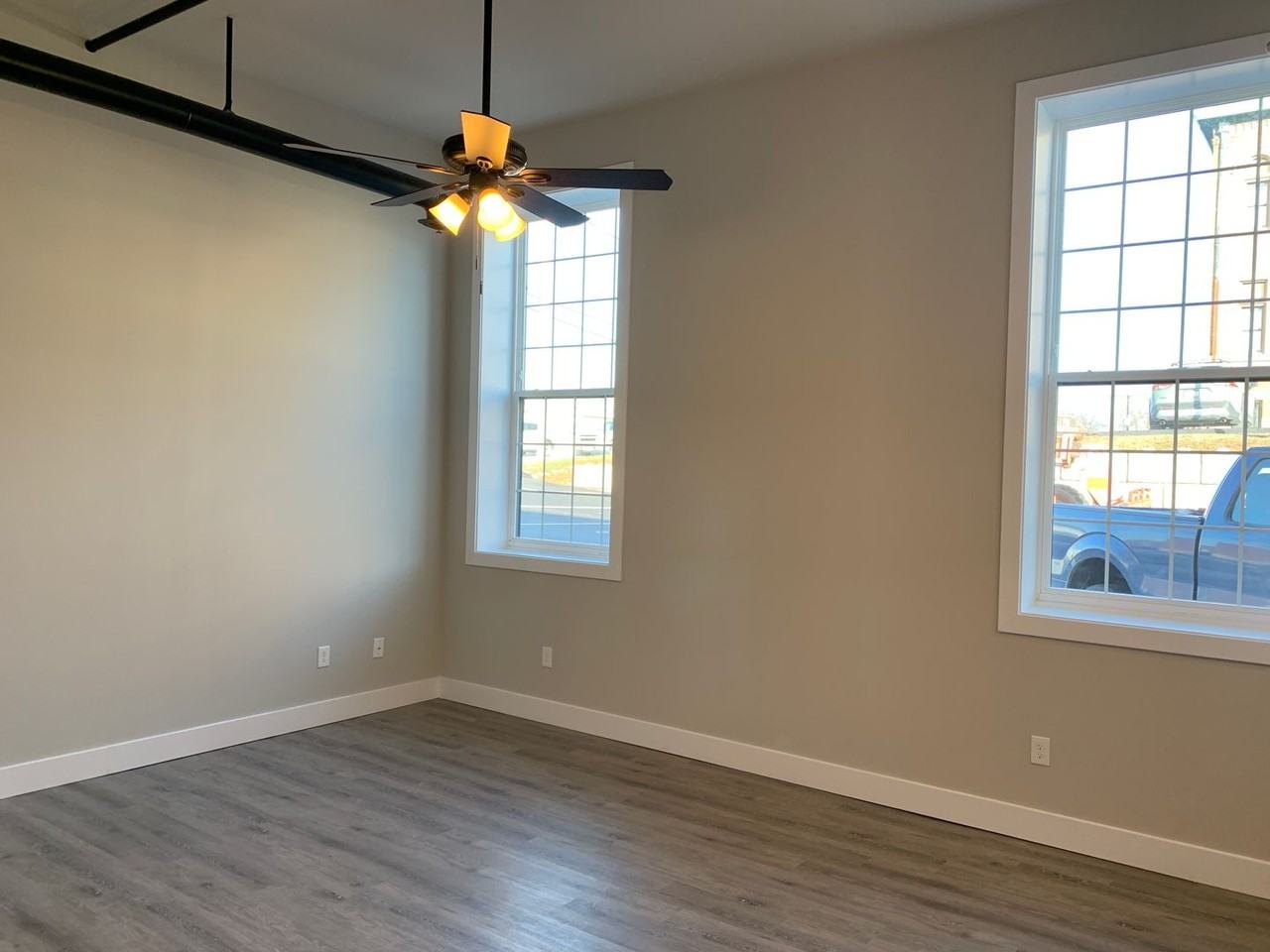 50 N East St - Photo 5 of 50
