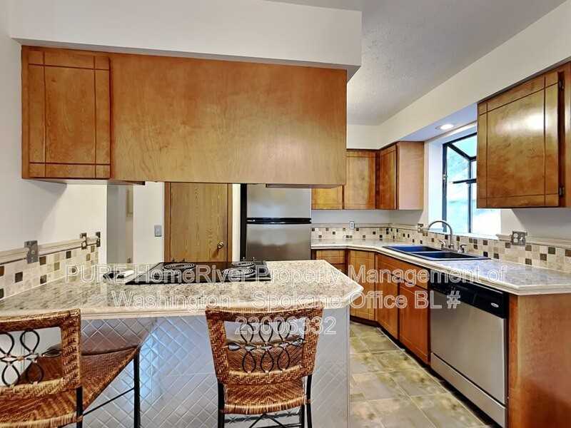 107 S Neyland Ave #3 - Photo 6 of 20
