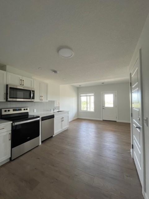 79 Paint Horse Cres - Photo 3 of 14