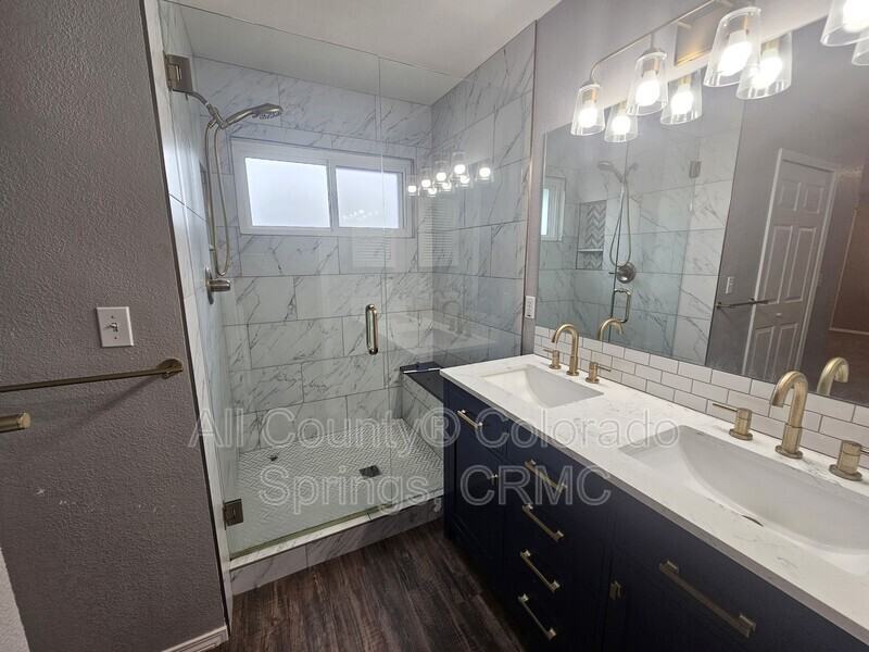 4995 Purcell Dr - Photo 5 of 24