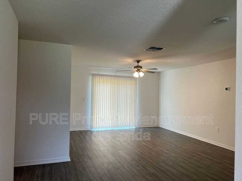 2634 Sw 146th St - Photo 3 of 41
