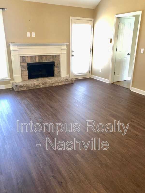 1761 Witt Way Dr - Photo 4 of 19