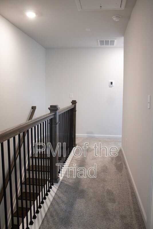 3005 Mackay Pointe Ln - Photo 7 of 17