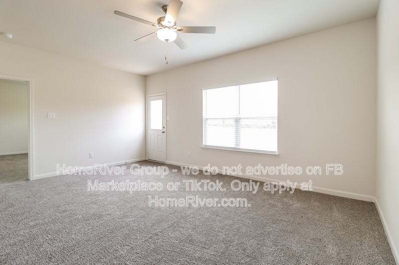 517 Gib Woodall Dr - Photo 2 of 21