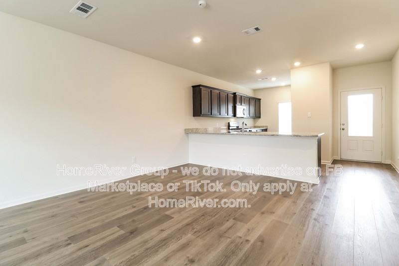 517 Gib Woodall Dr - Photo 4 of 21