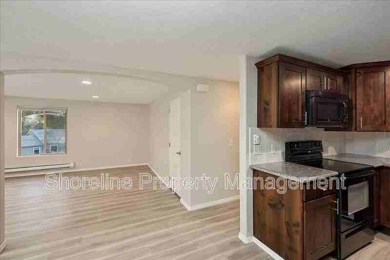 2085 W Brittany Ln #303 - Photo 7 of 40