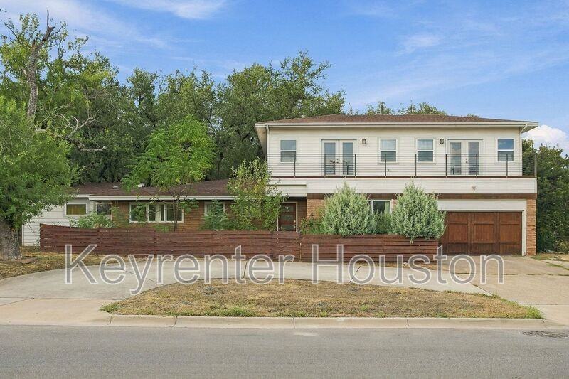 5004 Balcones Dr - Photo 2 of 50
