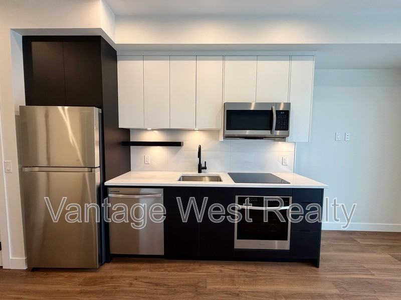 1292 Sutherland Ave - Photo 2 of 17