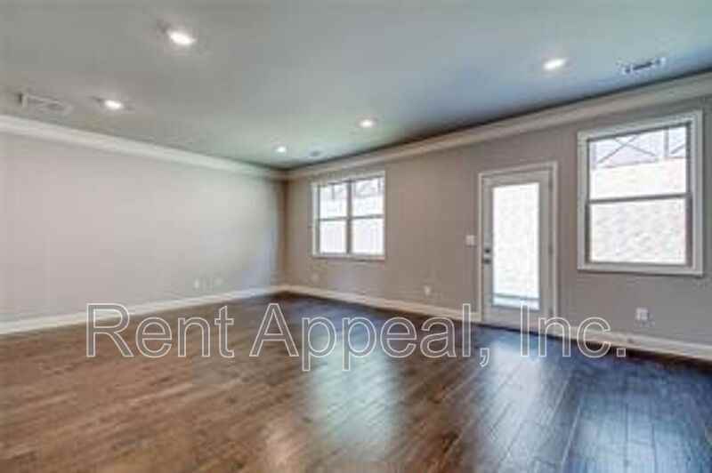 2590 Norwich Trce - Photo 5 of 15
