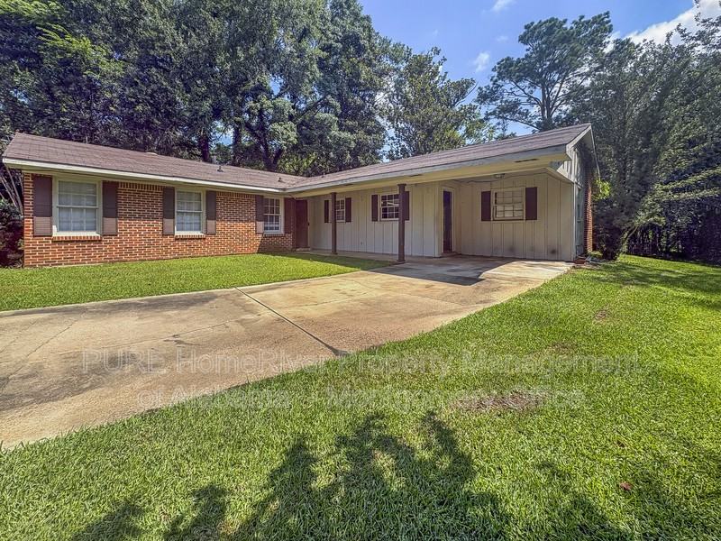 1701 Longmeadow Dr - Photo 2 of 19
