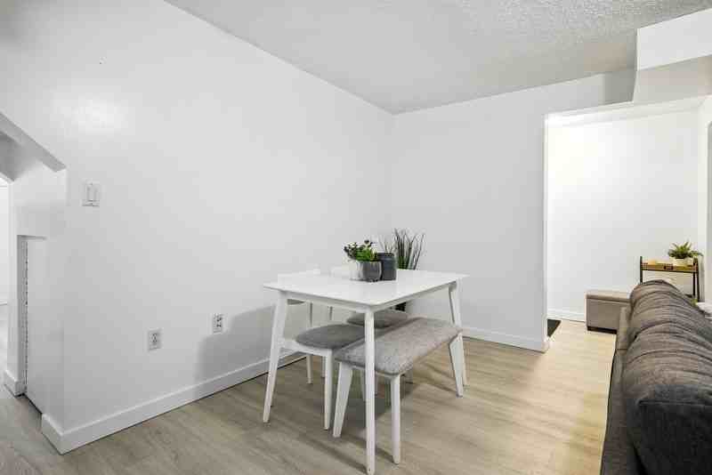 11112 116 St Nw #2 - Photo 6 of 15