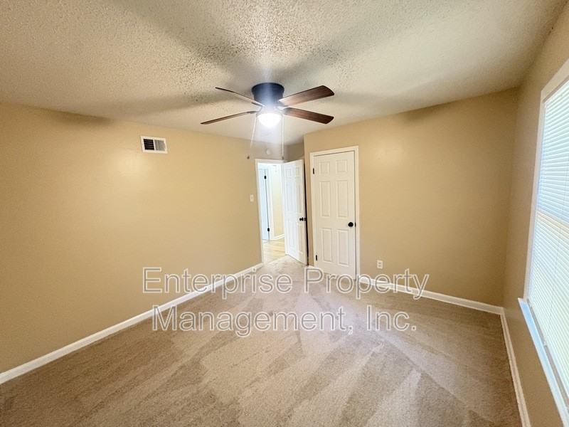 3645 W Sutton Dr - Photo 7 of 21